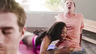 BRAZZERS - 观看最著名的色情明星在热门汇编中被双重渗透