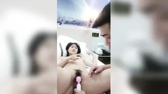 真实家庭乱伦 跟清纯表妹开房 乖巧可爱却骚态暗藏