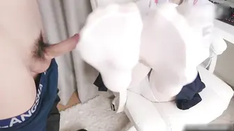 Cos元神神里绫华的白丝足交
