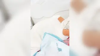 为了长点粉 主播疯狂挤奶 真是爽 性感萝莉主播