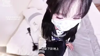 推特网红超美嫩妹【爱吃雪糕】1_11号真实姐妹，带着姐姐首次出镜。这是人生性福啊，这个操操，那个操操。连连内射两回。多么的享受