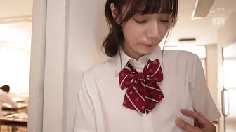 MIDA-518 [中文字幕]对其他人态度冷淡，却只对我一人温柔撸管、乳头硬邦邦无胸罩即射女神经理 和她约定20发榨精的疯狂生活 宮下玲奈