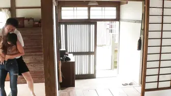 JUR-548 [中文字幕]我嫁入了一个荒无人烟的村庄，现在每天都被岛上那些巨根男轮奸。市来まひろ