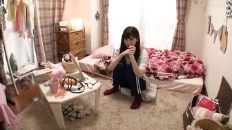 IPZ-985 [无码中文字幕] 女友爱我爱到疯 同居天天榨到空 清纯女神超黏人狂骑到射爆 24小时亲热干不停 高潮颜射彻底征服上瘾 明里紬